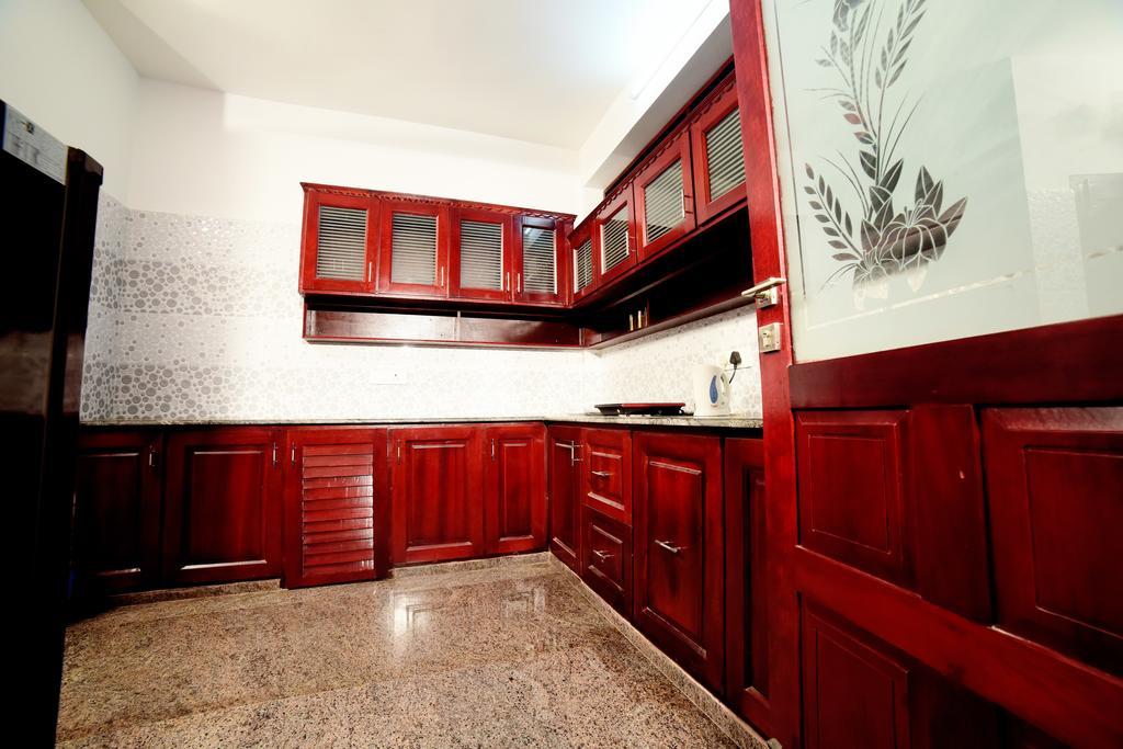Beersheba Three Bed Room A/C Apartments Тривандрум Экстерьер фото