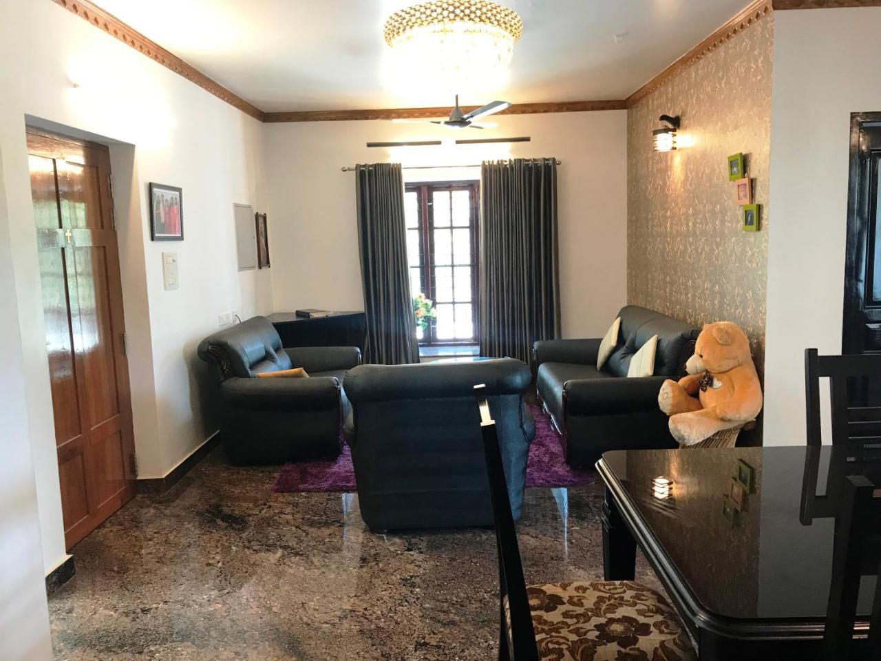 Beersheba Three Bed Room A/C Apartments Тривандрум Экстерьер фото
