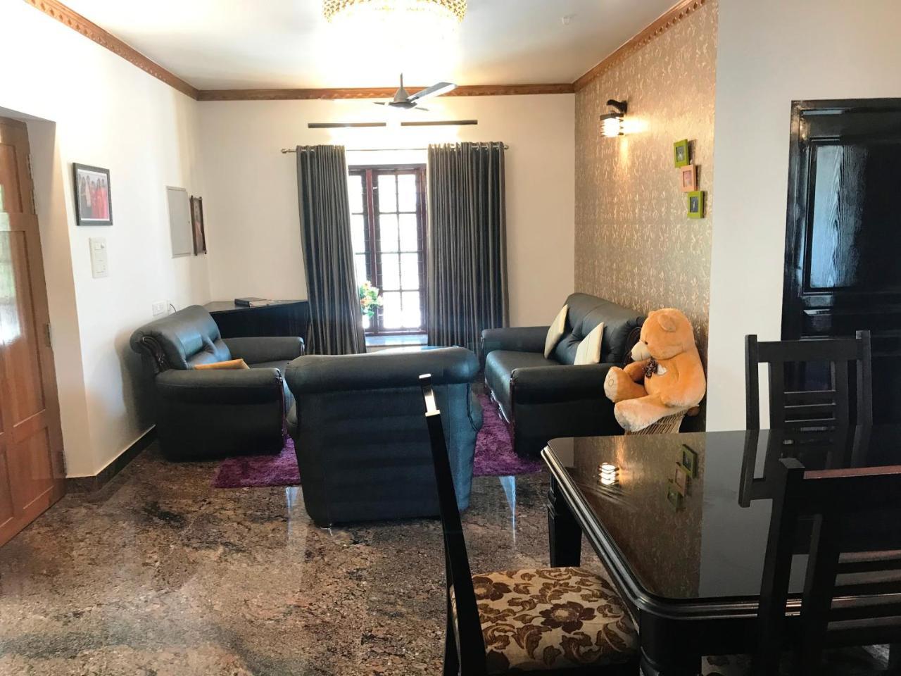 Beersheba Three Bed Room A/C Apartments Тривандрум Экстерьер фото